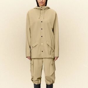 RAINS W3 Rain jacket in sand